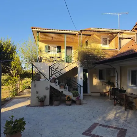 Fimi's Hébergement de vacances Fiolítis